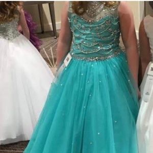 Girls pageant gown